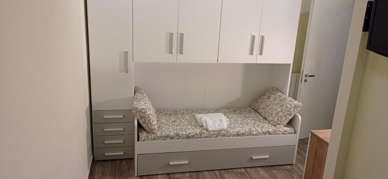 I Mori Apartament Ragalna Buitenkant foto